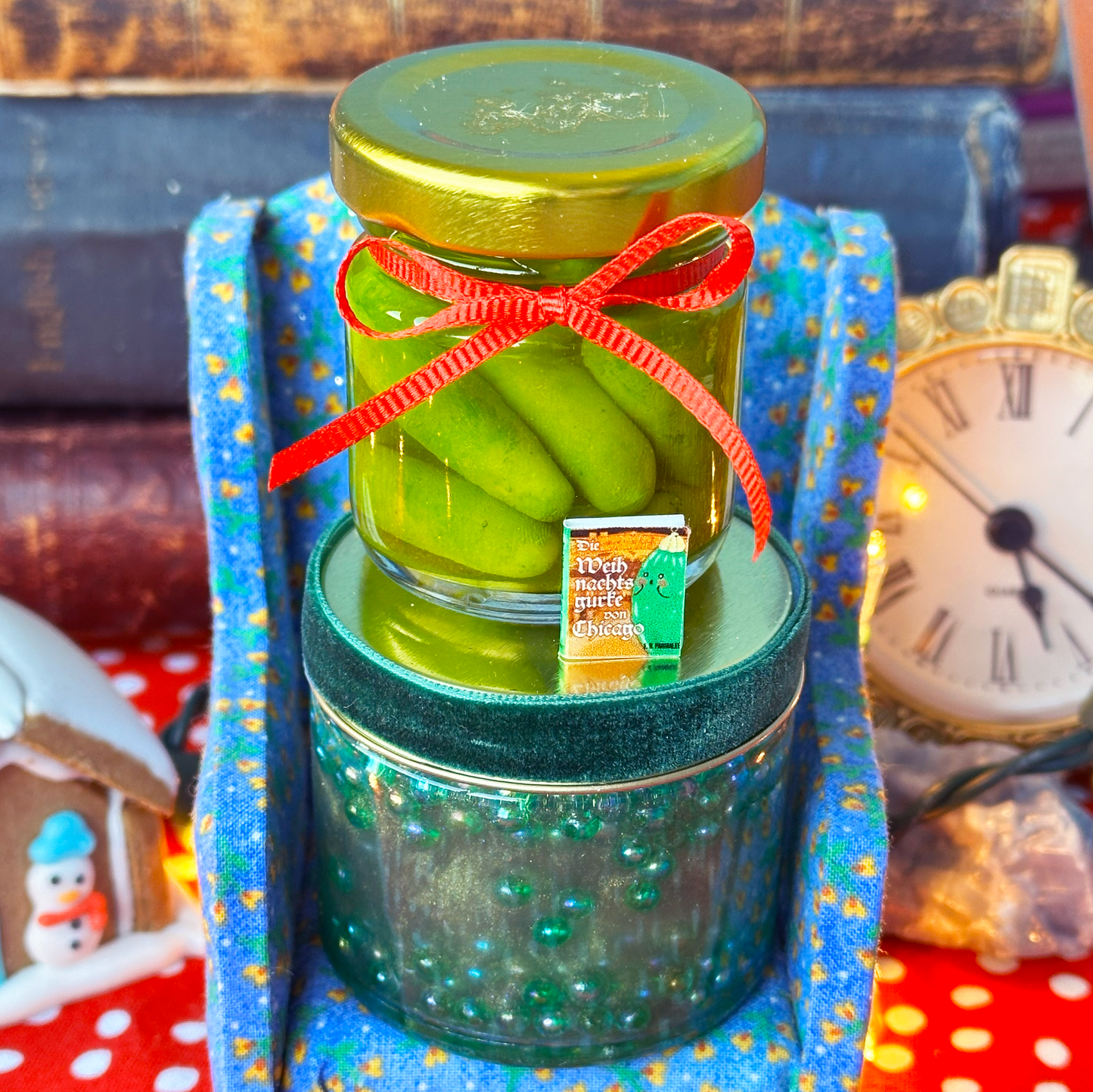 The Pickle Jar / Weihnachtsgurke